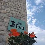 Eva * Nafplio